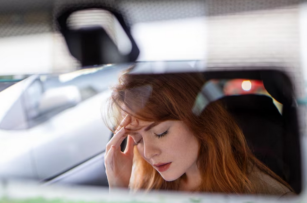 Miegas prie vairo: kokie pagrindiniai ženklai ir kaip išvengti nelaimės?
