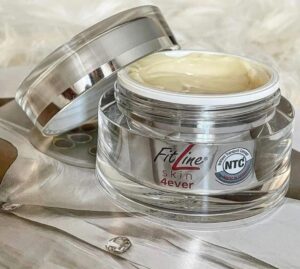 Veido kremas FitLine 4ever, 50 ml