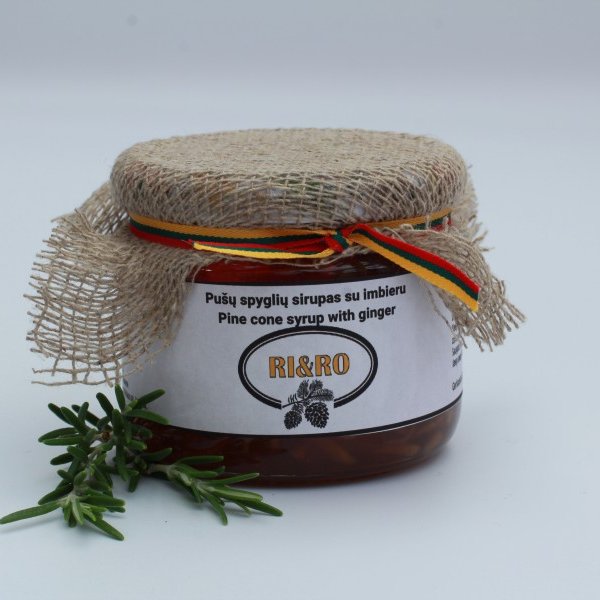 Pušų spyglių sirupas pagardintas imbieru – 380g